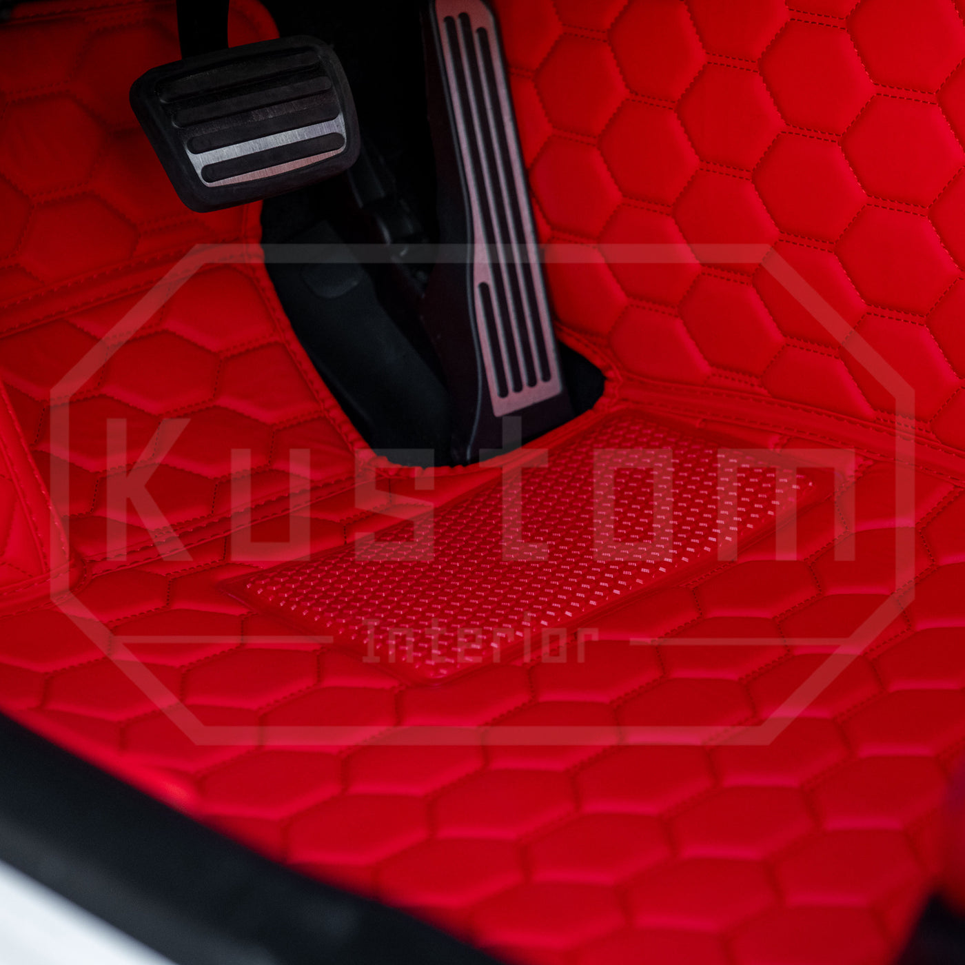 Corvette C8 Custom Honeycomb Leather Floor Mat Liners