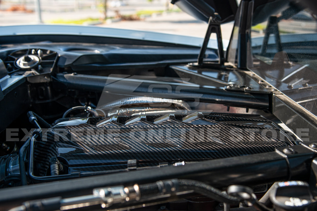 Corvette C8 Coupe Carbon Fiber Engine Cover With Bay Panel Insert