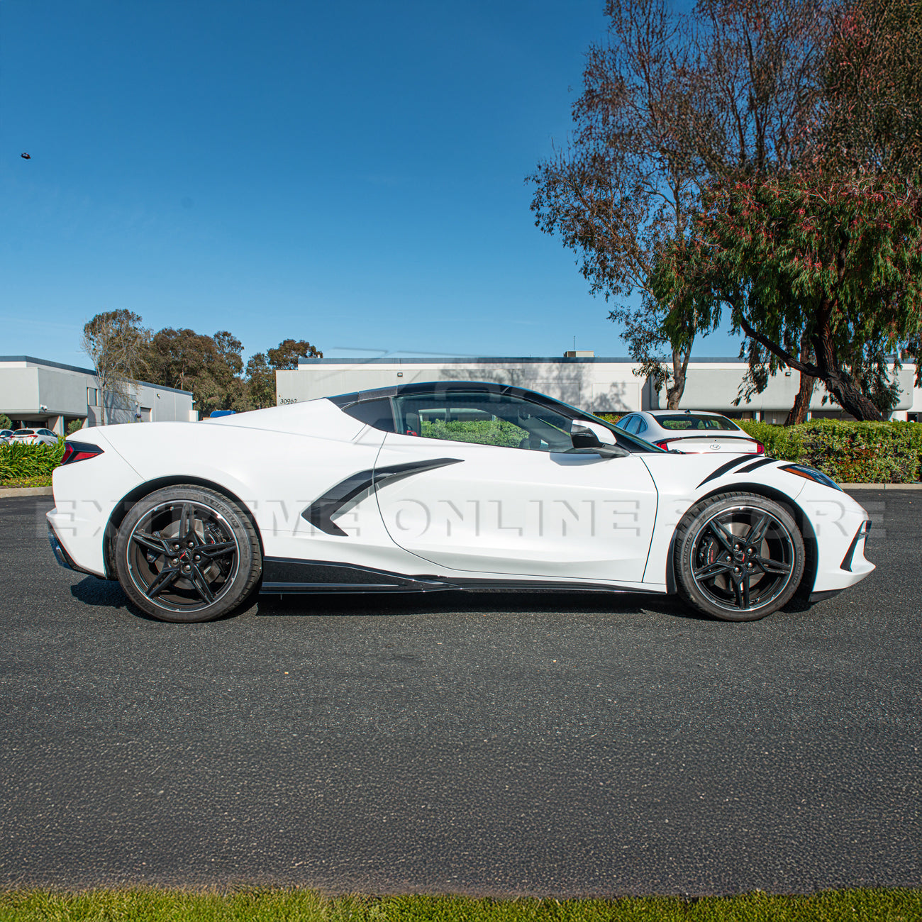 Chevrolet Corvette C8 3VM Side Skirts