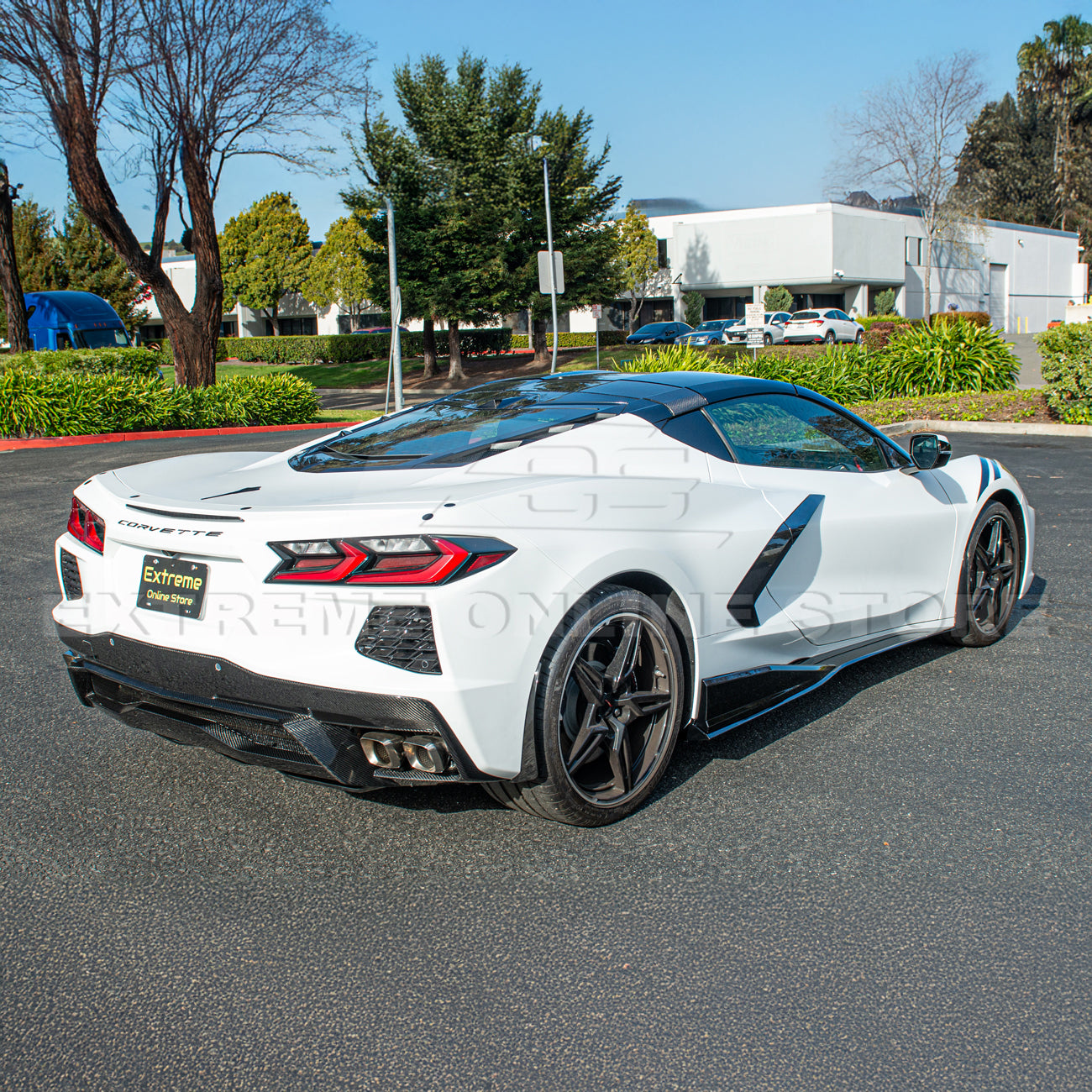 Chevrolet Corvette C8 3VM Side Skirts