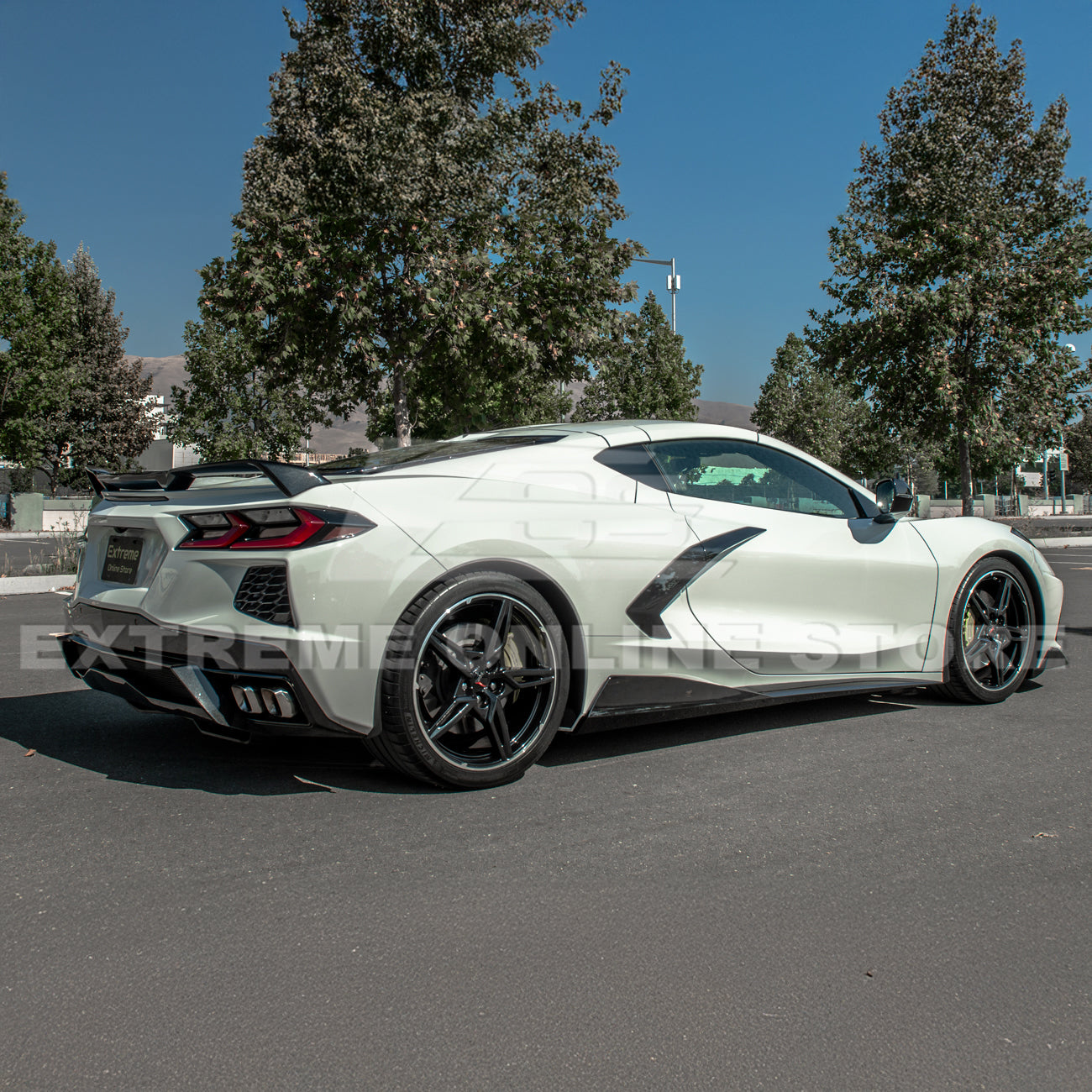 Corvette C8 5VM Front Splitter (2-Piece Version) & Side Skirts