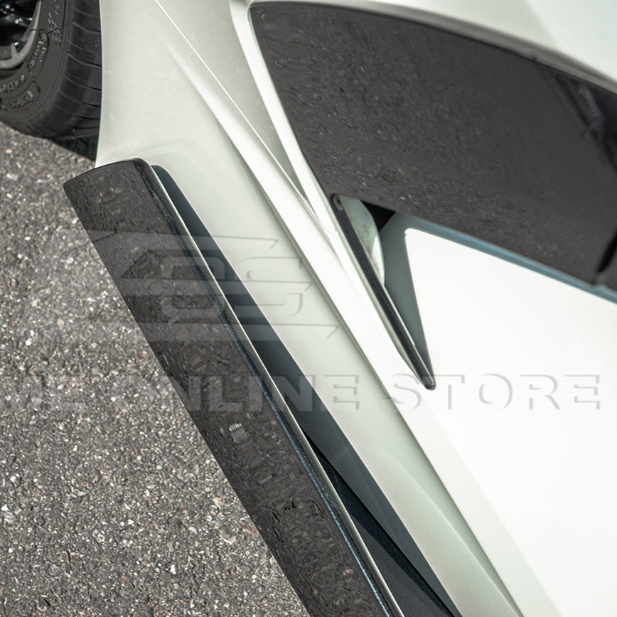 Chevrolet Corvette C8 DRY CARBON FIBER 5VM Side Skirts