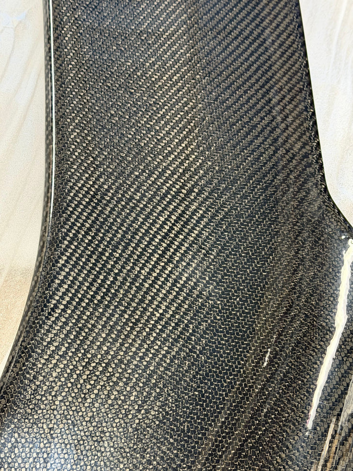 Actual outlet unit SPOILER-177-BKCF-C-54 - carbon fiber high wing as received