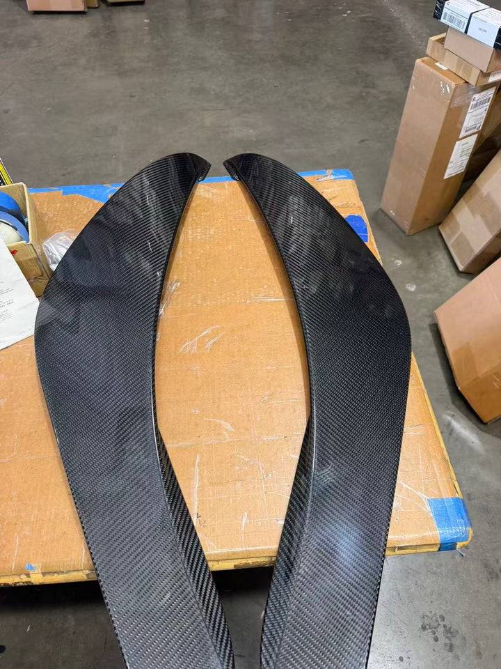 Actual outlet unit - the pair of carbon fiber door garnishes as received
