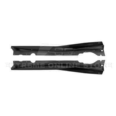 Close-up image of 2020-Up Corvette C8 5VM Style 2PCS Carbon Fiber Side Skirts Rocker Panel – enhances aerodynamics and gives the C8 a sleek, aggressive look.