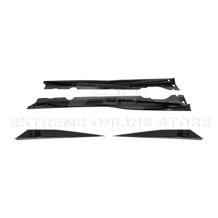 Close-up image of 2020-Up Corvette C8 5VM Style 2PCS Carbon Fiber Side Skirts Rocker Panel – enhances aerodynamics and gives the C8 a sleek, aggressive look.