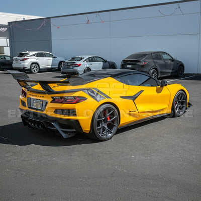 Close-up view of Corvette C8 Z06 EOS Performance Track Style Side Skirts showing carbon fiber design and aerodynamic contour.