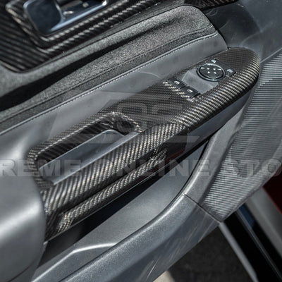 2015-up Ford Mustang Side Door Glass Lifting Panel