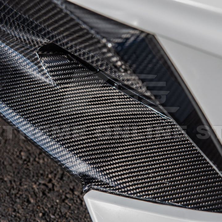 Chevrolet Corvette C8 DRY CARBON FIBER Fascia Panel Grille Cover