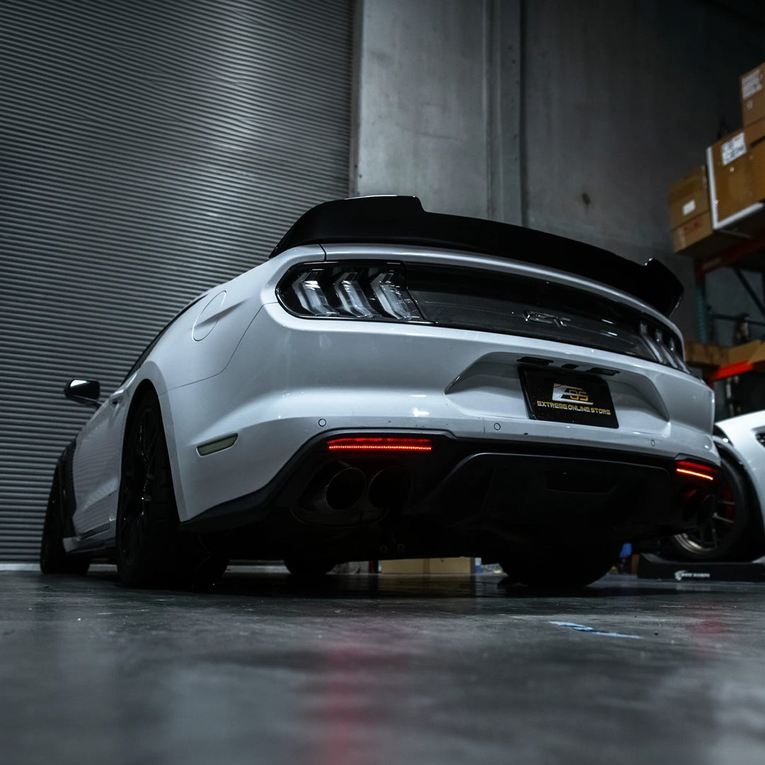 2018-23 Ford Mustang S550 | Rear Bumper Red LED Reflector Light Set