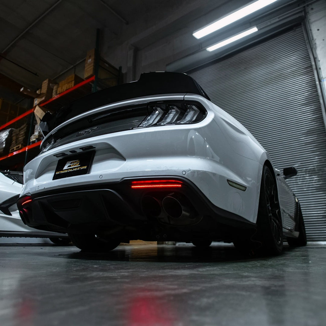 2018-23 Ford Mustang S550 | Rear Bumper Red LED Reflector Light Set