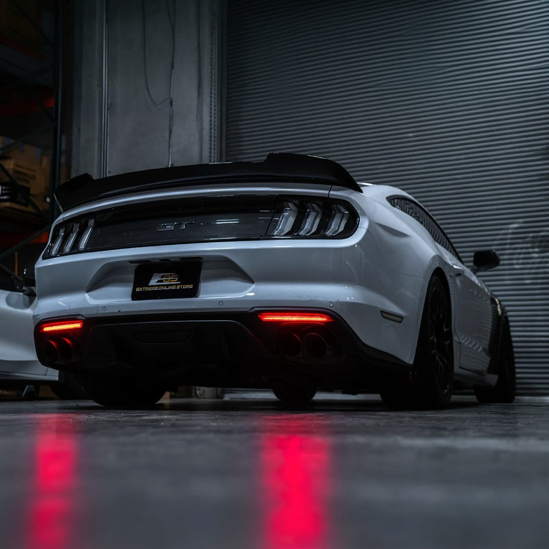 2018-23 Ford Mustang S550 | Rear Bumper Red LED Reflector Light Set