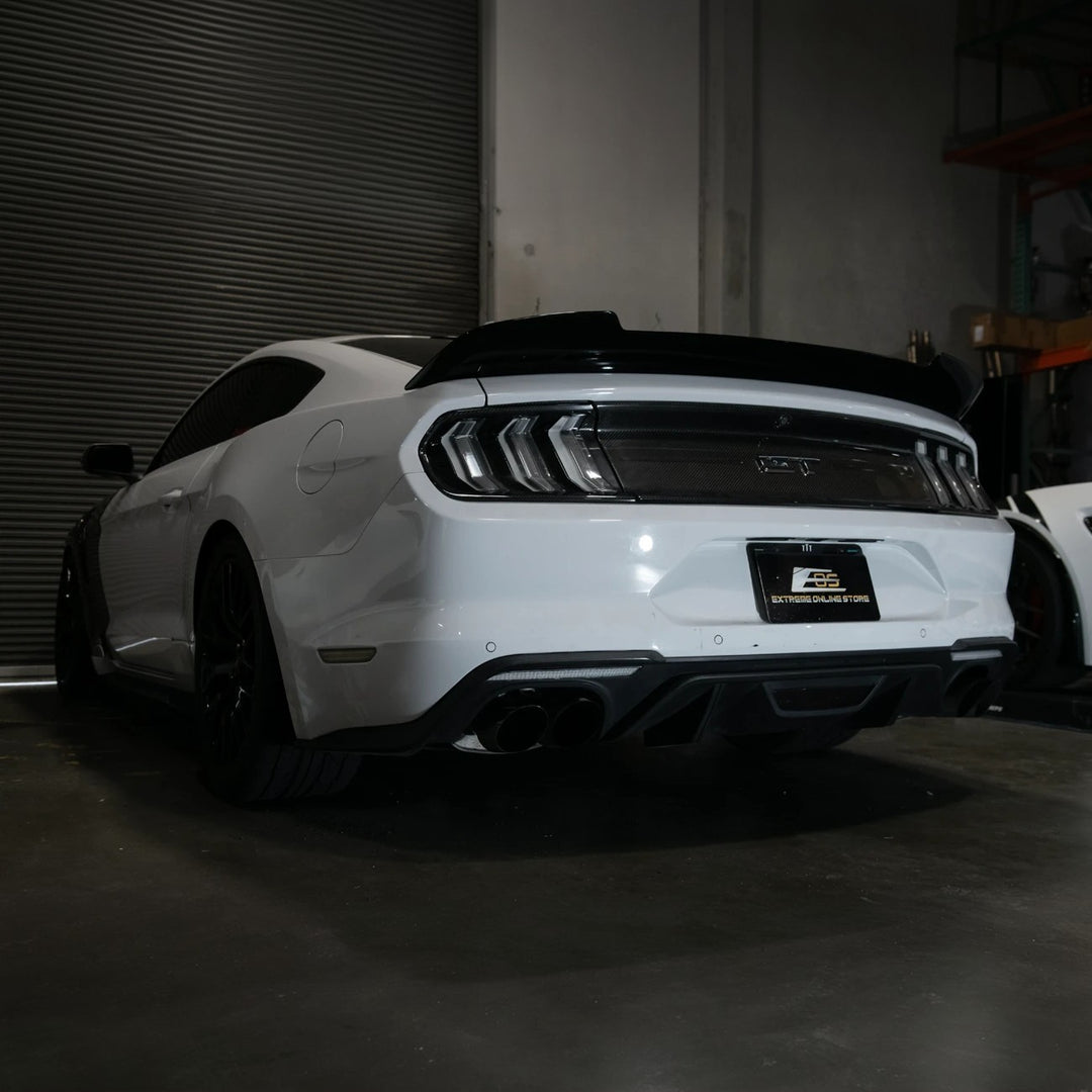 2018-23 Ford Mustang S550 | Rear Bumper Red LED Reflector Light Set