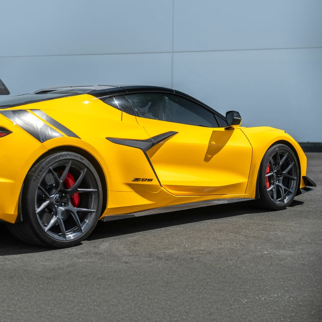 Corvette C8 Z06 CARBON FIBER Replacement Side Fender Vent Door Garnish