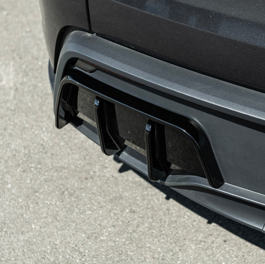 2025-Up Tesla Model Y | Fast Style Glossy Black Rear Bumper Finned Diffuser