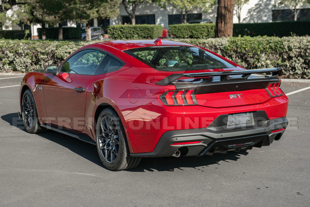 2024+ Ford Mustang Rear Finned Dry CArbon Fiber Bumper Diffuser
