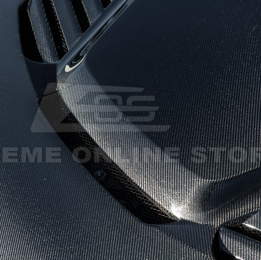 2023-Up BMW G87 M2 | V Style CARBON FIBER Front Vented Heat Extraction Hood
