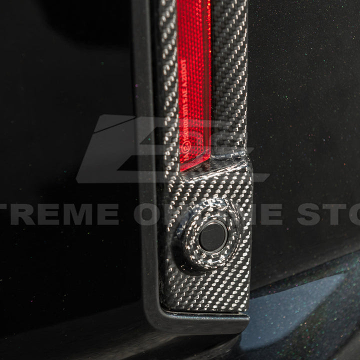 2023-Up BMW G87 M2 | Factory CARBON FIBER Replacement Rear Bumper Reflector