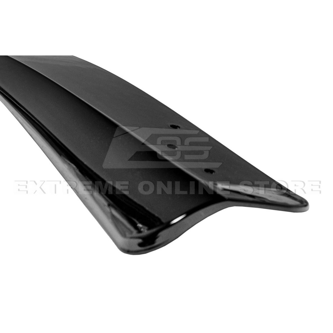 2024+ Ford Mustang Dry Carbon Fiber Mud Flap