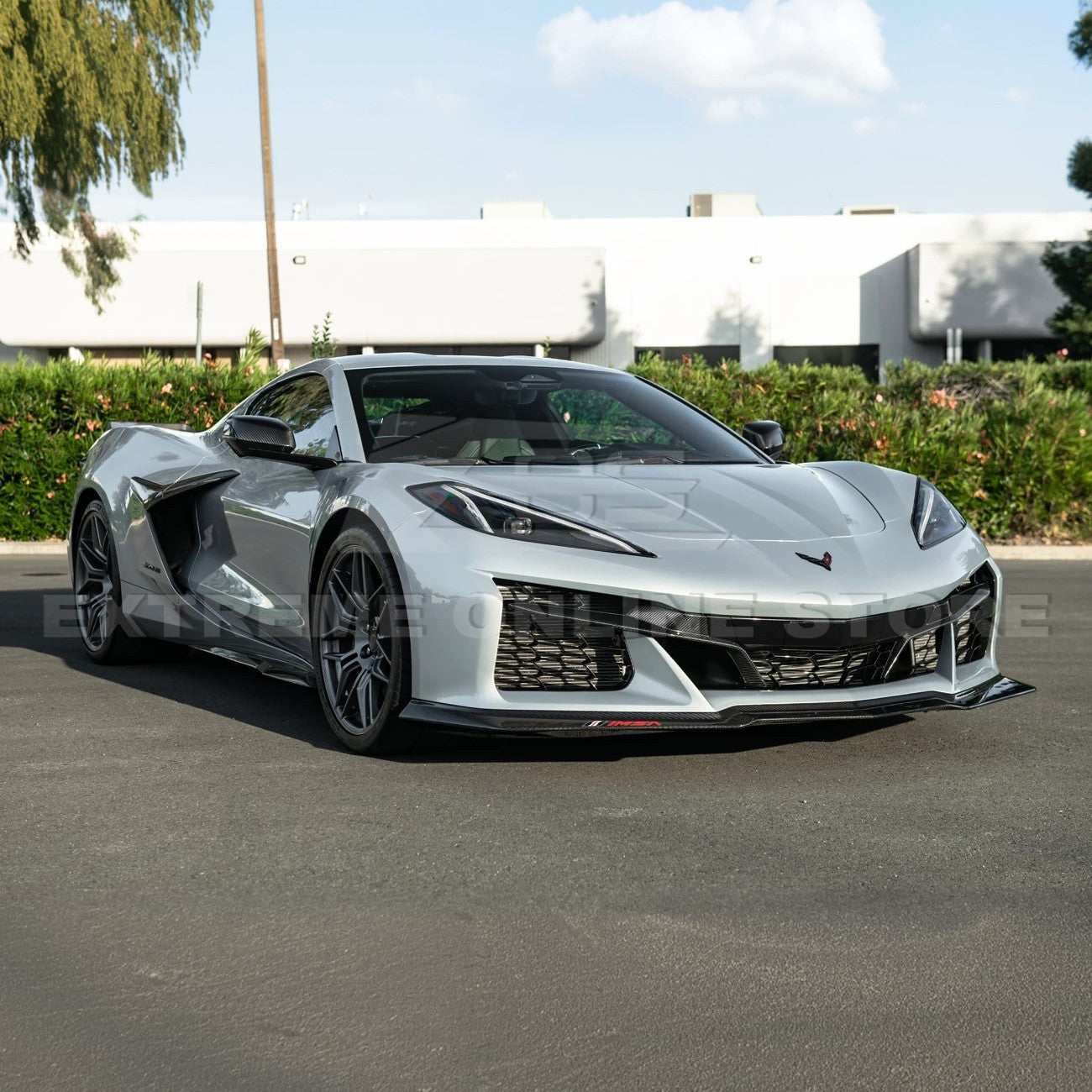 Chevrolet Corvette C8 Z06 DRY CARBON FIBER Front Grille Insert