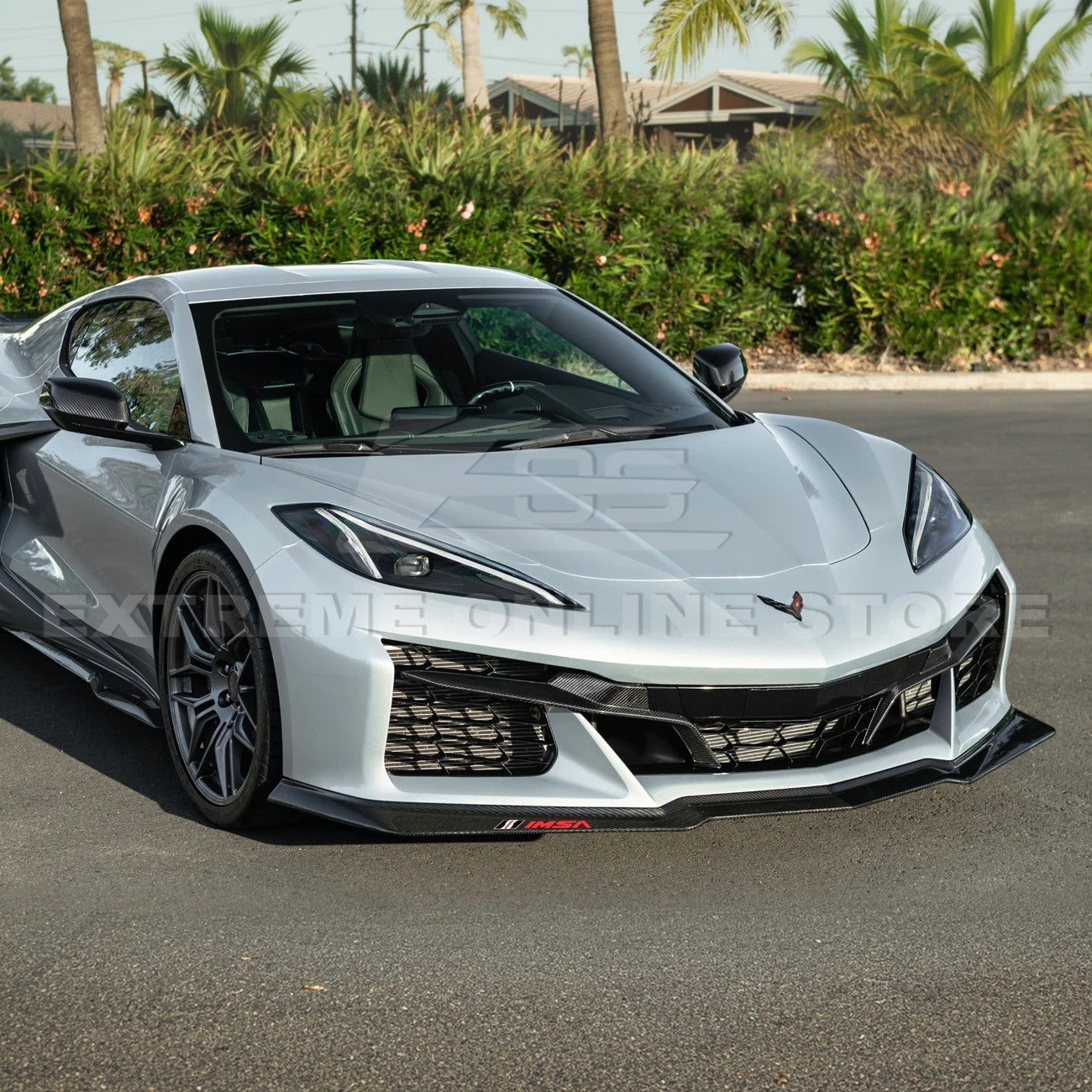 Chevrolet Corvette C8 Z06 DRY CARBON FIBER Front Grille Insert