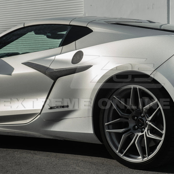 2020-Up Corvette C8 | DRY CARBON FIBER Side Fender Fuel Tank Gas Lid Cover