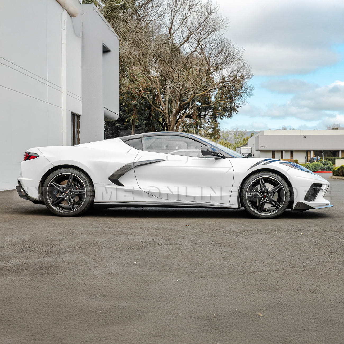 Corvette C8 EOS Performance Side Skirts