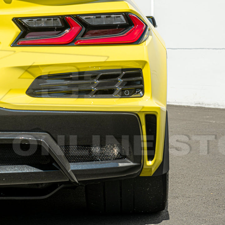 Chevrolet Corvette C8 Z06 / E-Ray XL Extended Rear Splash Guard