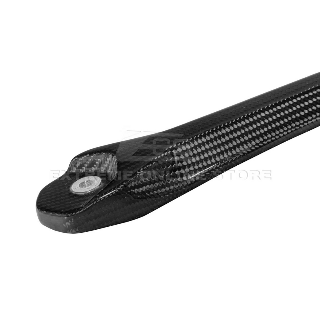 Chevrolet Corvette C8 DRY CARBON FIBER X-Brace