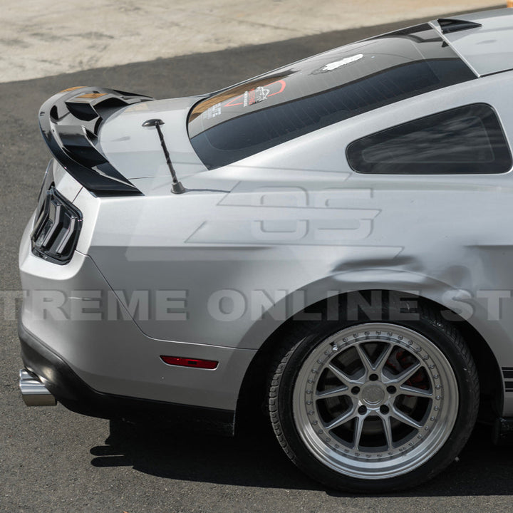 2010-14 Ford Mustang Rear Trunk Lid Wing Spoiler