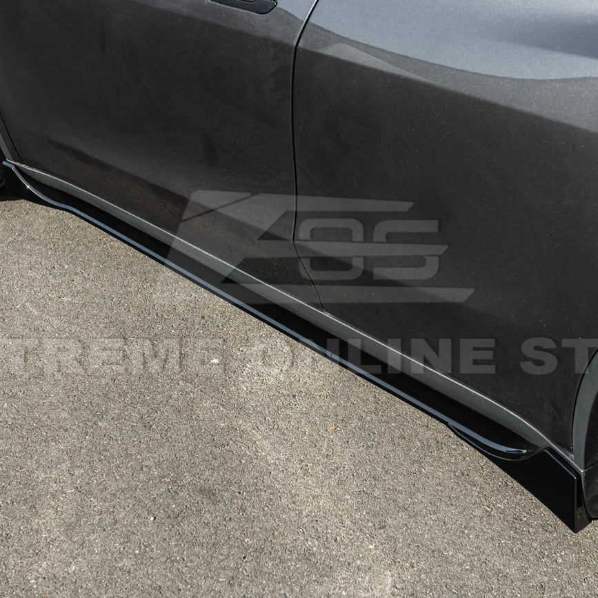 2025-Up Tesla Model Y Track Style Front Lip Side Skirts Kit