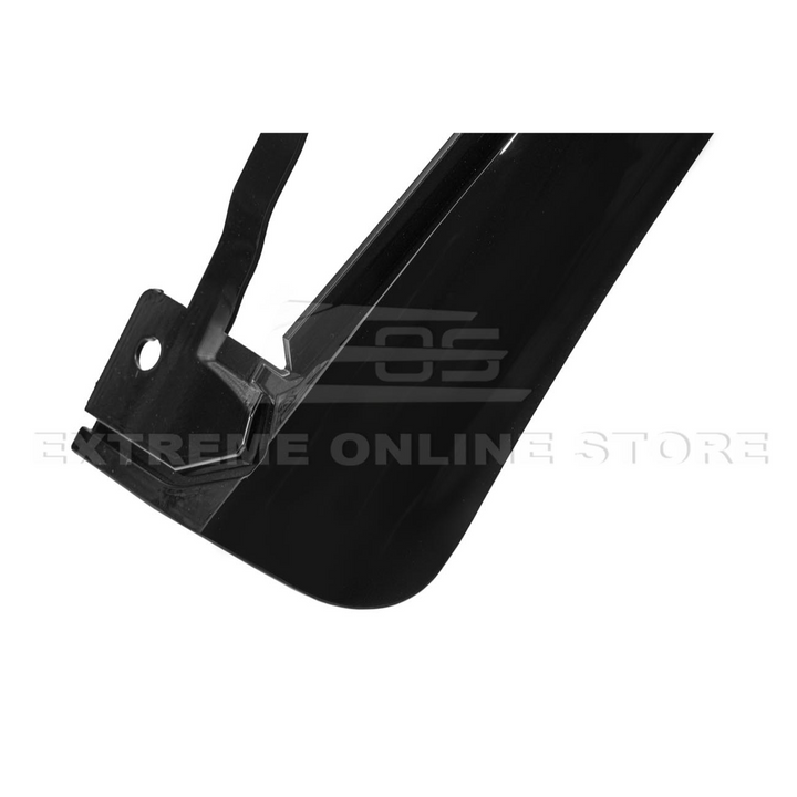 2024+ Ford Mustang Dry Carbon Fiber Mud Flap
