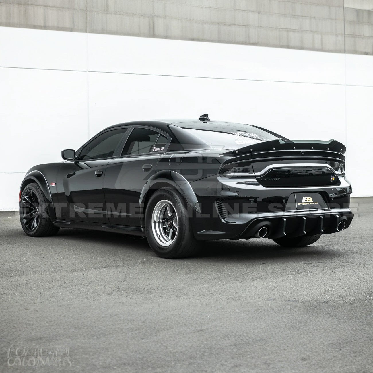 2020-Up Charger Widebody | SRT Rear Bumper Exhaust Diffuser