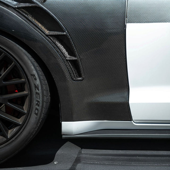 2018-2023 Ford Mustang Dry Carbon Fiber GT500 Style Side Vented Fender Pair Carbon Fiber FENDER-1379-BKCF