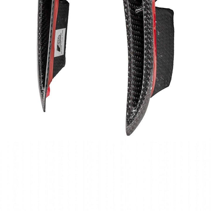 Corvette Carbon Fiber ZR1 Style Rear Quarter Panel Fenders Carbon Fiber Matte Black FENDER-480-BKCF_VENT-737-FRP