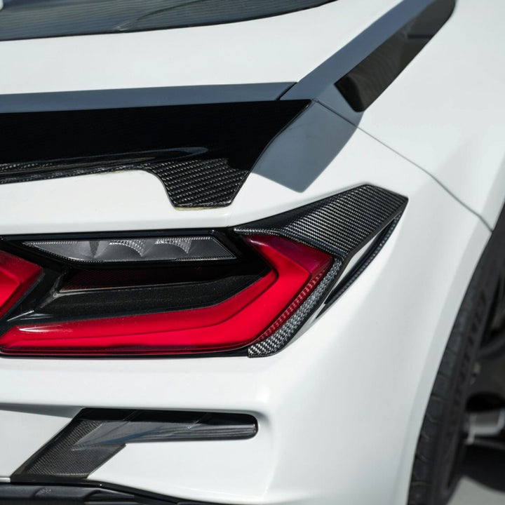 Corvette C8 Dry Carbon Fiber Rear Taillight Side Trim Panel Cover Overlays Carbon Fiber VENT-1297-BKCF