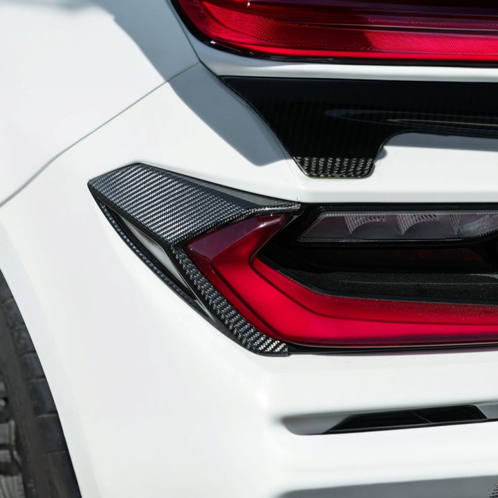 Corvette C8 Dry Carbon Fiber Rear Taillight Side Trim Panel Cover Overlays Carbon Fiber VENT-1297-BKCF