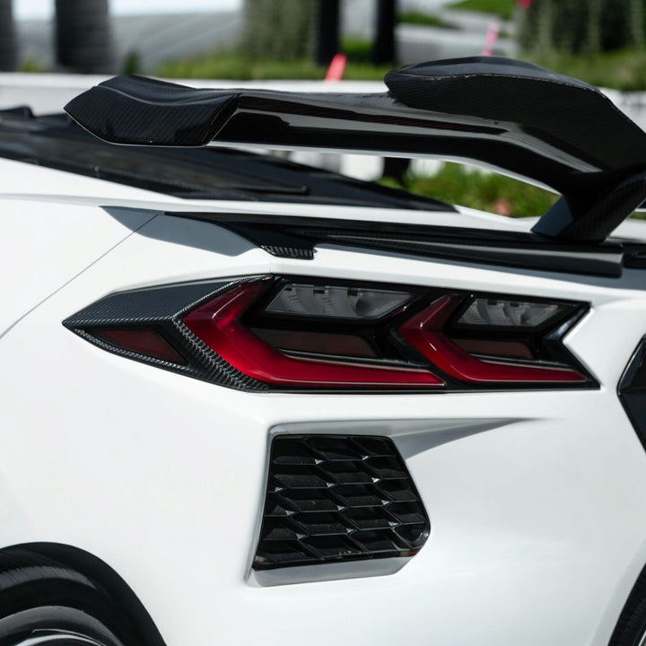 Corvette C8 Dry Carbon Fiber Rear Taillight Side Trim Panel Cover Overlays Carbon Fiber VENT-1297-BKCF