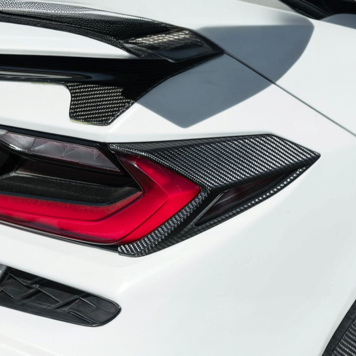 Corvette C8 Dry Carbon Fiber Rear Taillight Side Trim Panel Cover Overlays Carbon Fiber VENT-1297-BKCF