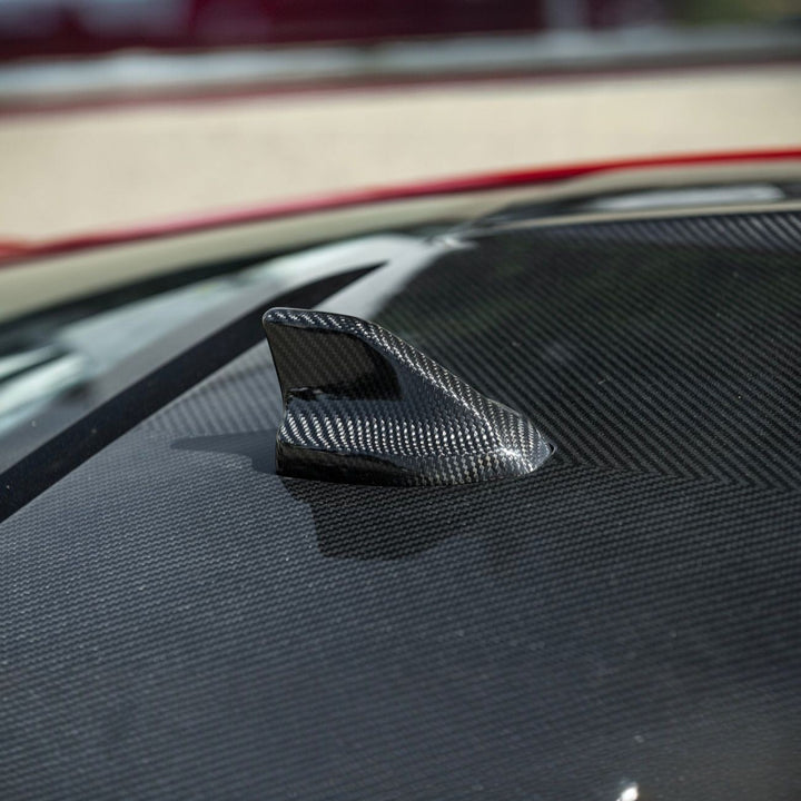 2024-Up Ford Mustang Carbon Fiber Shark Fin Roof Top Antenna Cover Carbon Fiber VENT-1460-BKCF