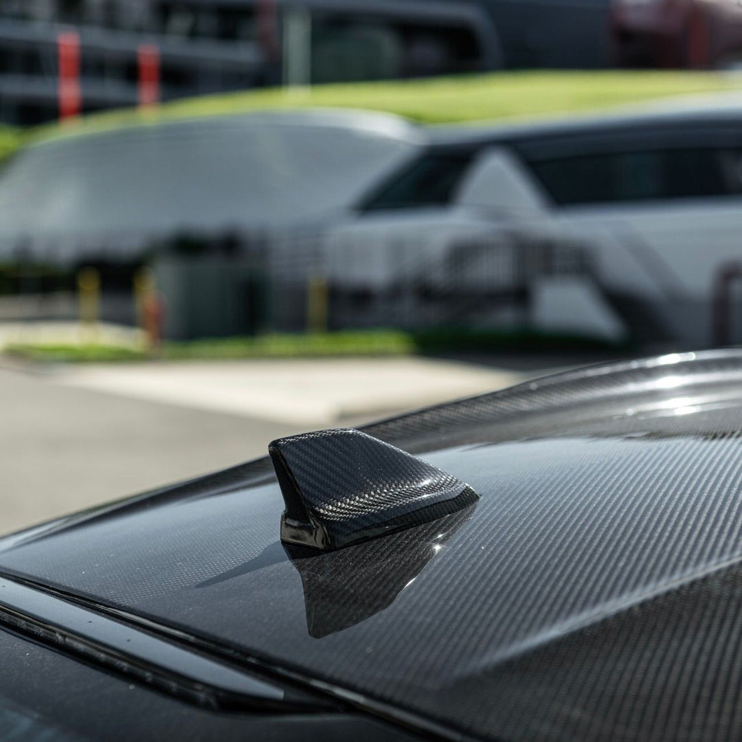 2024-Up Ford Mustang Carbon Fiber Shark Fin Roof Top Antenna Cover Carbon Fiber VENT-1460-BKCF