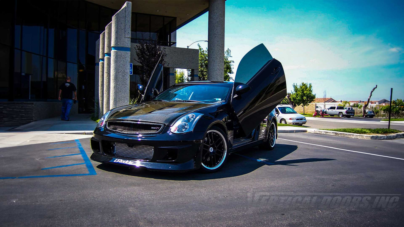 Infiniti G35 coupe 2003-2007 Vertical Doors Kit