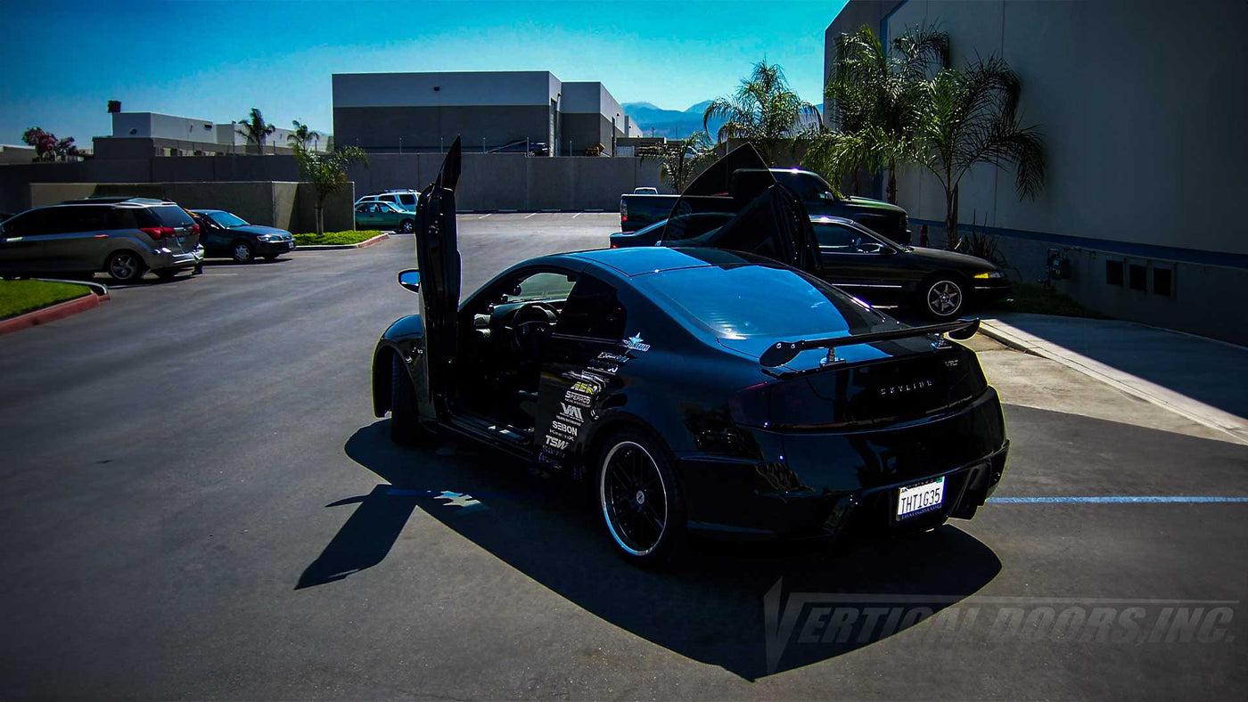 Infiniti G35 coupe 2003-2007 Vertical Doors Kit