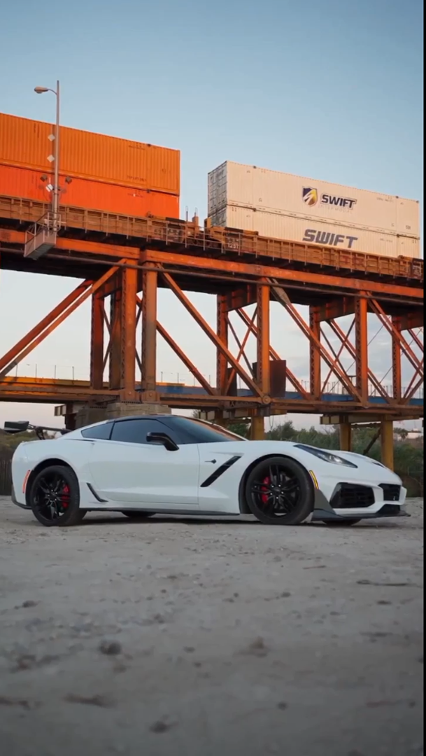 Corvette C7 ZR1 Conversion Aerodynamic Full Body Kit